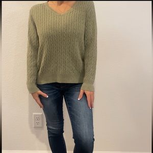 Green Sweater - Size Large - Great Condition